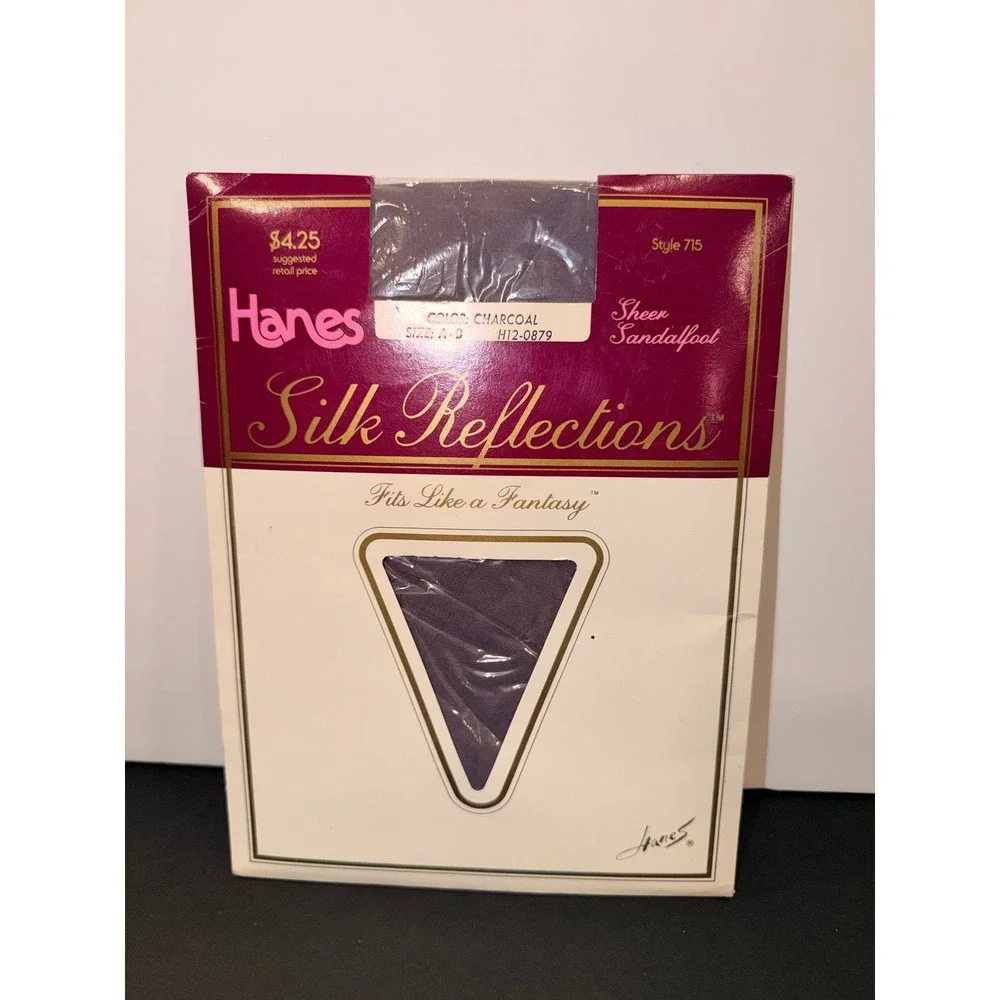 Hanes Silk Reflections Pantyhose Charcoal Sheer Sandalfoot Size AB Style 715 NEW